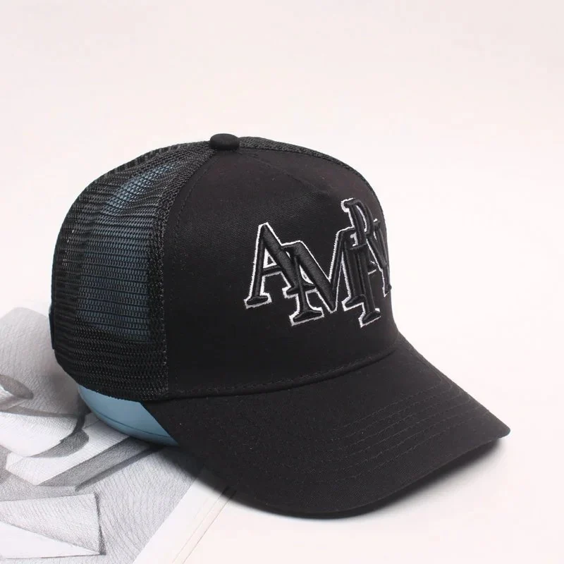 Gorra Amiri trucker — Detalle de la textura